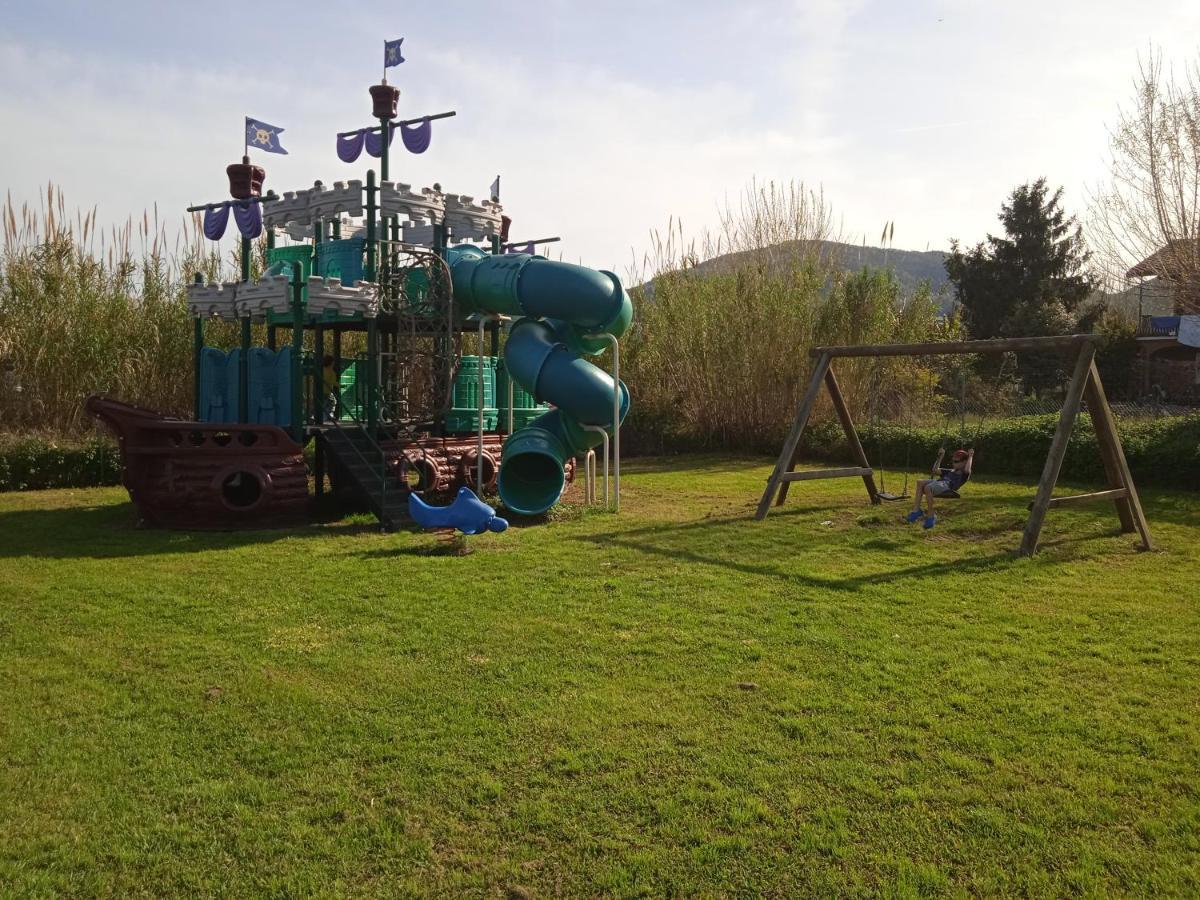 Mobile - Including Airco - River- 328