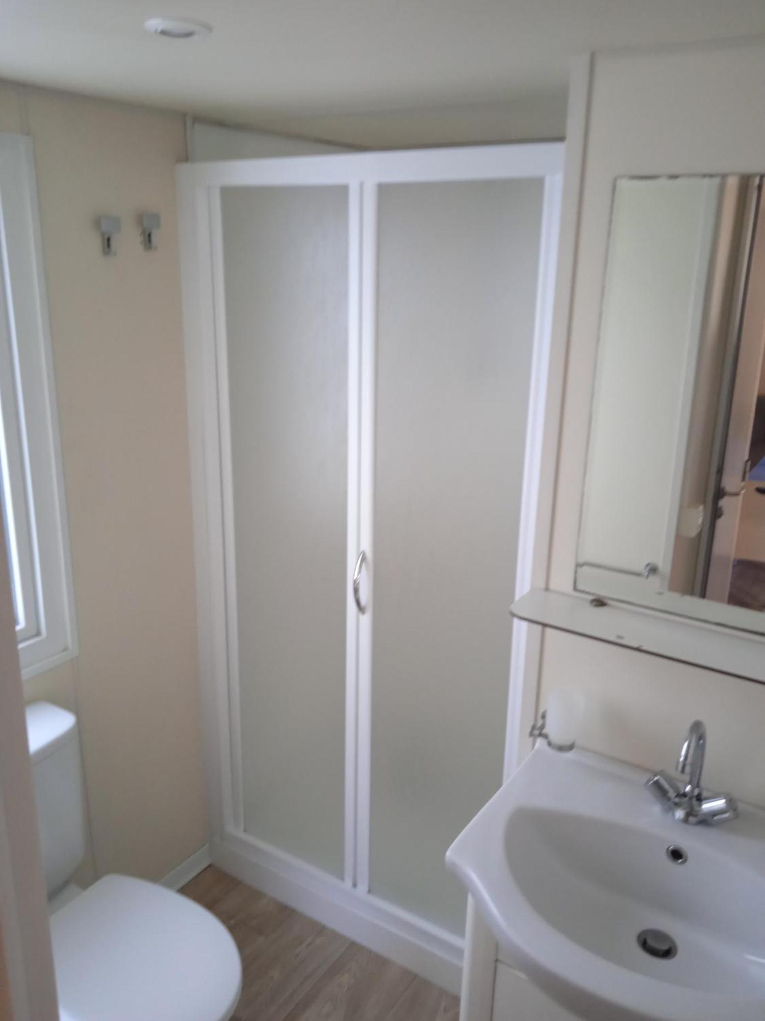 Mobile - Including Airco - River- 328 Ameglia
